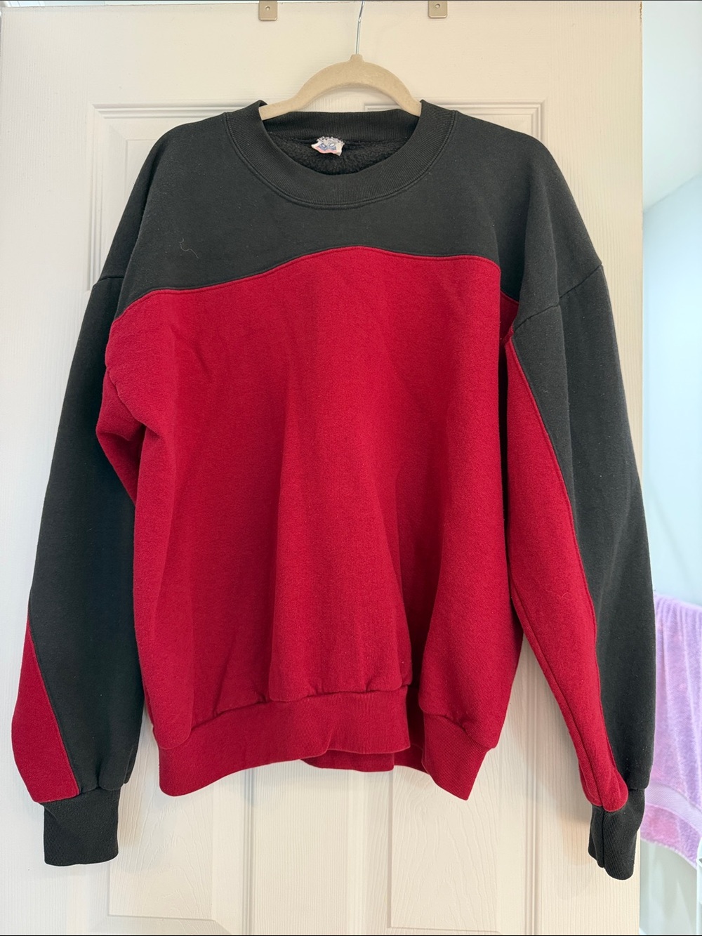 Men's Colorblock Crewneck Sweatshirt in Red and Black
